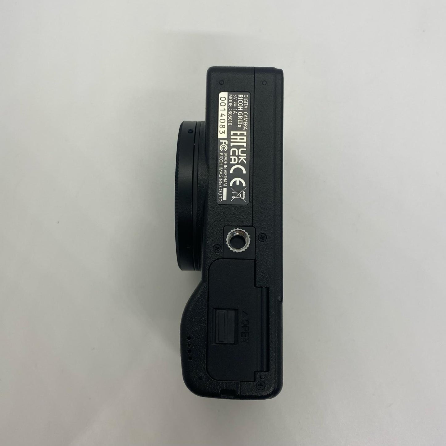 【全額返金保証】【最速発送】RICOH コンパクトデジタルカメラ RICOH GR IIIx 超美品 動作確認済