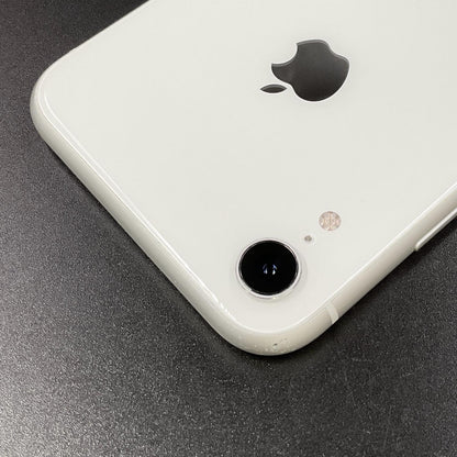 【全額返金保証】【最速発送】Apple iPhone iPhone XR 128GB ホワイト SIMフリー 白ロム 動作確認済 79%