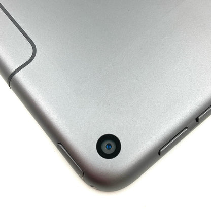 【全額返金保証】【最速発送】Apple iPad Air 10.5インチ 第3世代 64GB スペースグレイ WiFi+Cellular docomo 白ロム 動作確認済