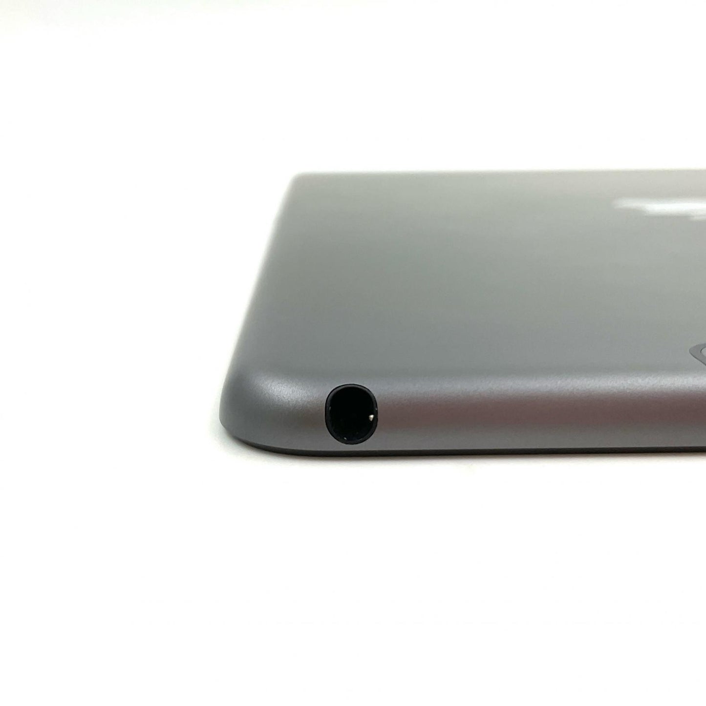 【全額返金保証】【最速発送】Apple iPad Air 10.5インチ 第3世代 64GB スペースグレイ WiFi+Cellular docomo 白ロム 動作確認済