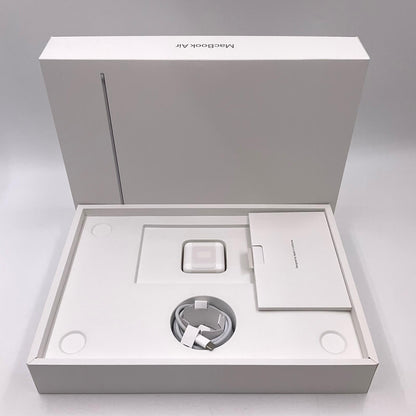 【全額返金保証】【最速発送】Apple MacBook Air 13インチ 2024 M3 16GB SSD 512GB シルバー 100% 美品 動作確認済
