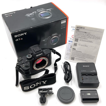 【全額返金保証】【最速発送】Sony デジタル一眼 α7R III ILCE-7RM3 ボディ ブラック 動作確認済