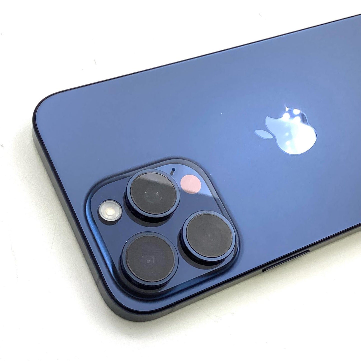 【全額返金保証】【最速発送】Apple iPhone iPhone Pro Max 15 Pro Max 256GB ブルーチタニウム SIMフリー 白ロム 動作確認済 86%