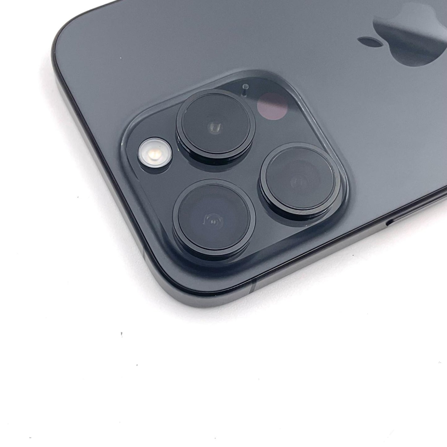 【全額返金保証】【最速発送】Apple iPhone iPhone 15 Pro 256GB ブラックチタニウム SIMフリー 白ロム 動作確認済 93%