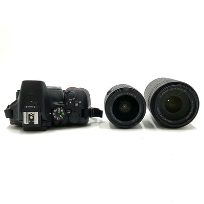 【全額返金保証】【最速発送】Nikon デジタル一眼 D5600 ダブルズームキット ブラック 美品 動作確認済
