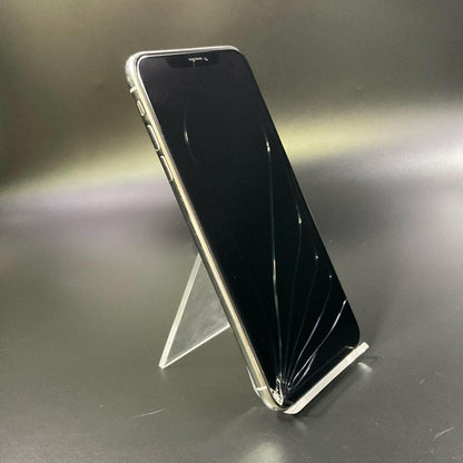 【最速発送】Apple iPhone iPhone XS Max 256GB シルバー docomo 白ロム【難有】 89%
