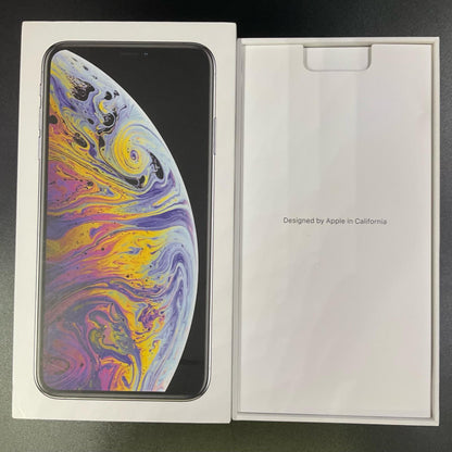 【最速発送】Apple iPhone iPhone XS Max 256GB シルバー docomo 白ロム【難有】 89%