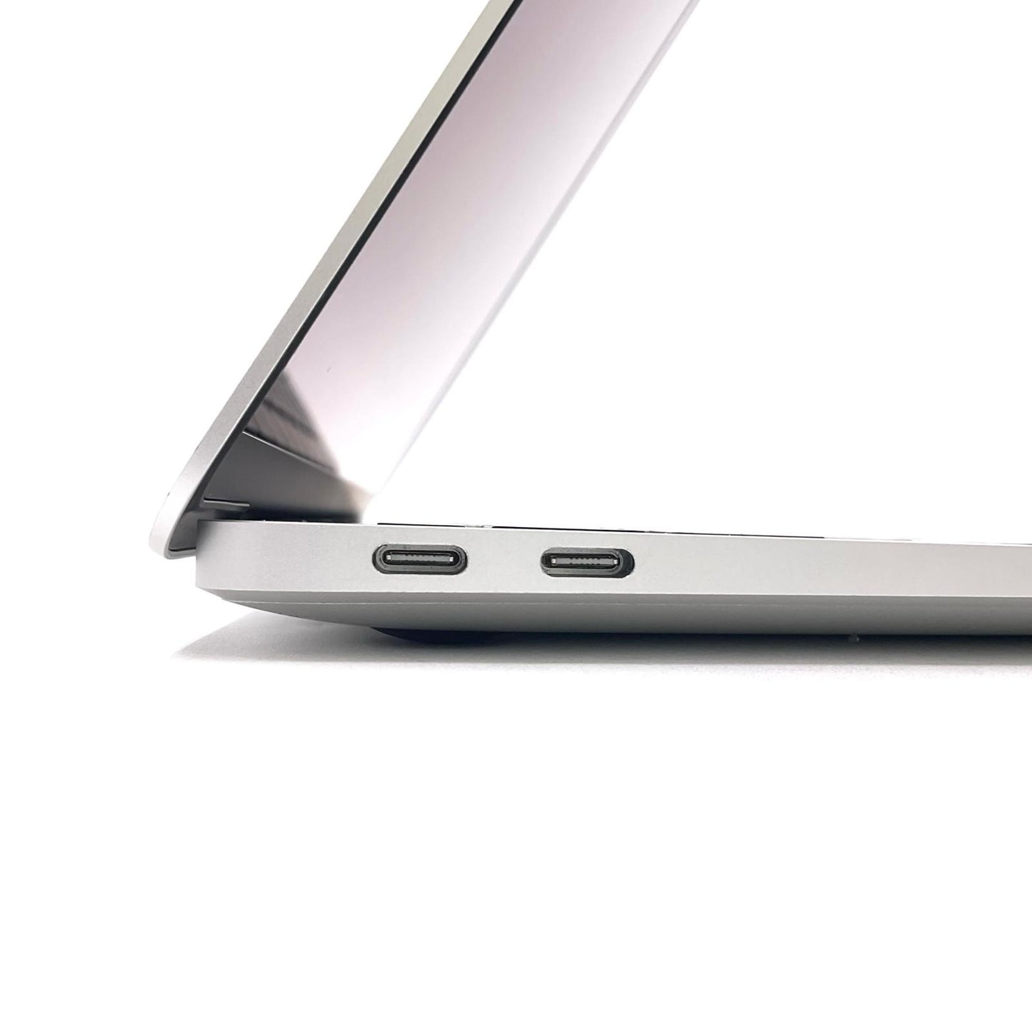 【全額返金保証】【最速発送】Apple MacBook Air 13.3インチ 2020 Apple M1 8GB SSD 256GB シルバー 100% 動作確認済