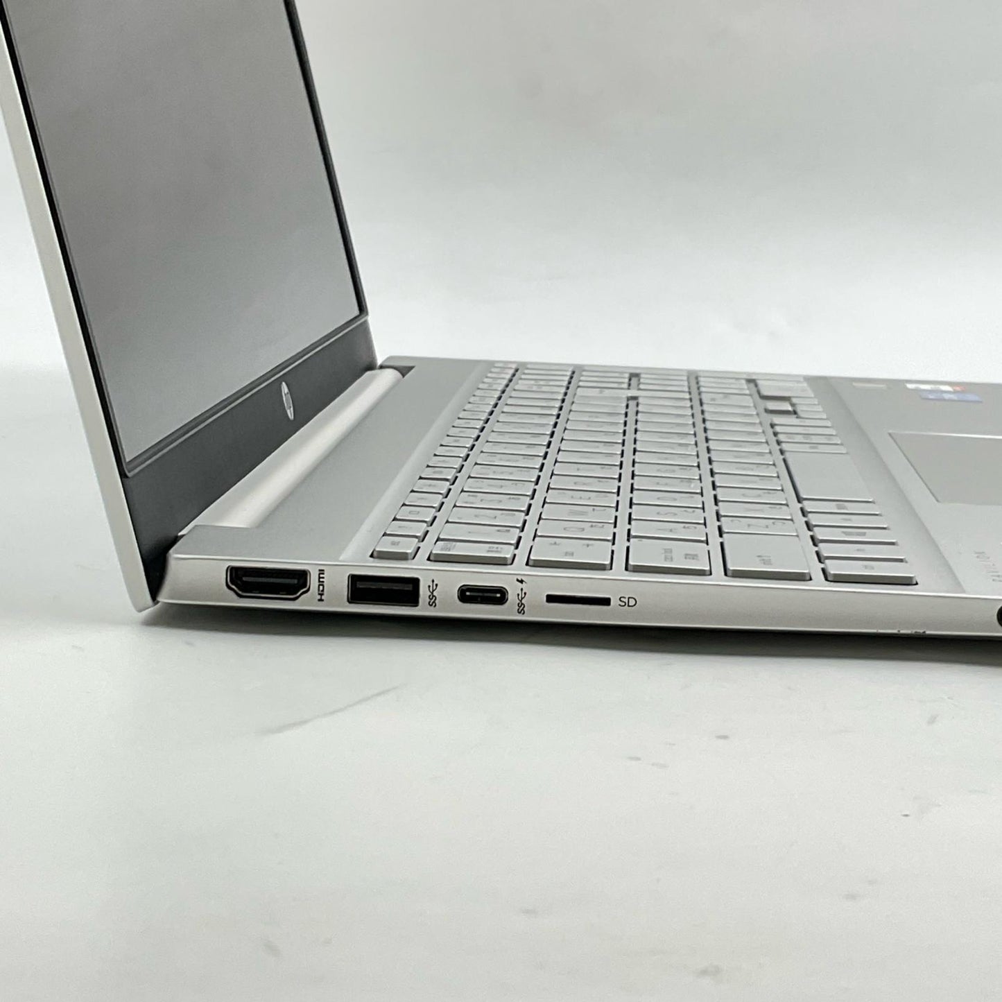 【全額返金保証】【最速発送】HP HP Pavilion Laptop 15-eg0084TU 11th Gen Intel Core i5-1135G7 16GB M.2 SSD 512GB 100% 動作確認済