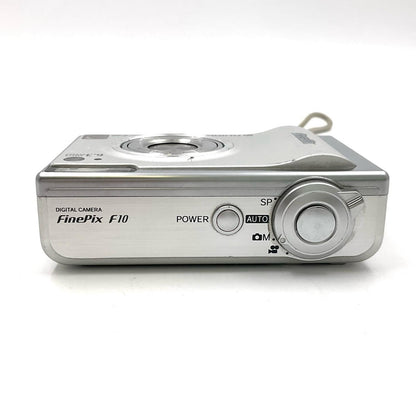 【全額返金保証】【最速発送】FUJIFILM コンパクトデジタルカメラ FinePix F10 動作確認済