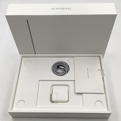 【全額返金保証】【最速発送】Apple MacBook Air 13.6インチ 2022 Apple M2 8GB SSD 256GB スペースグレイ 94.9% 動作確認済