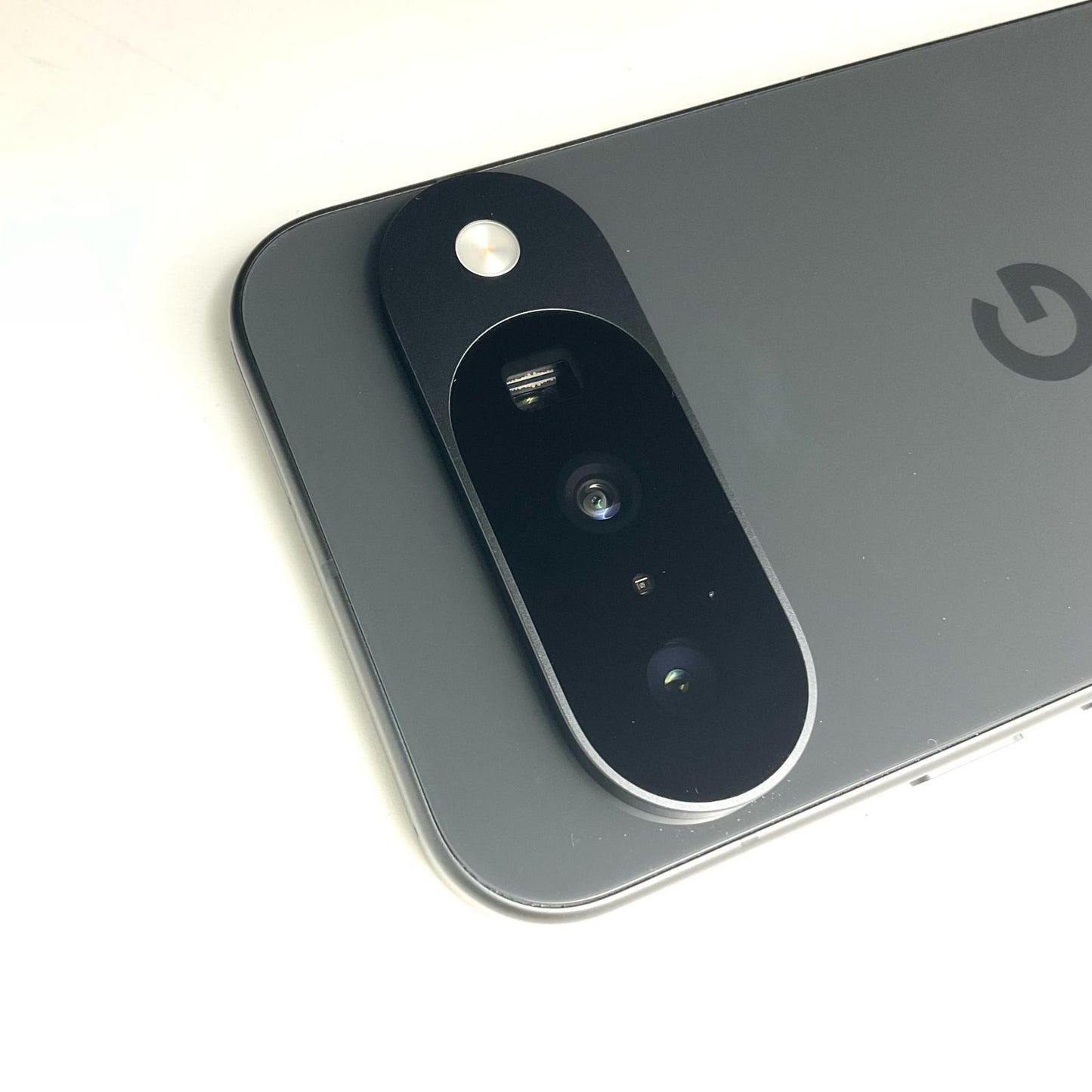 【全額返金保証】【最速発送】Google Pixel 10 128GB Obsidian docomo SIMフリー GL066 白ロム 動作確認済
