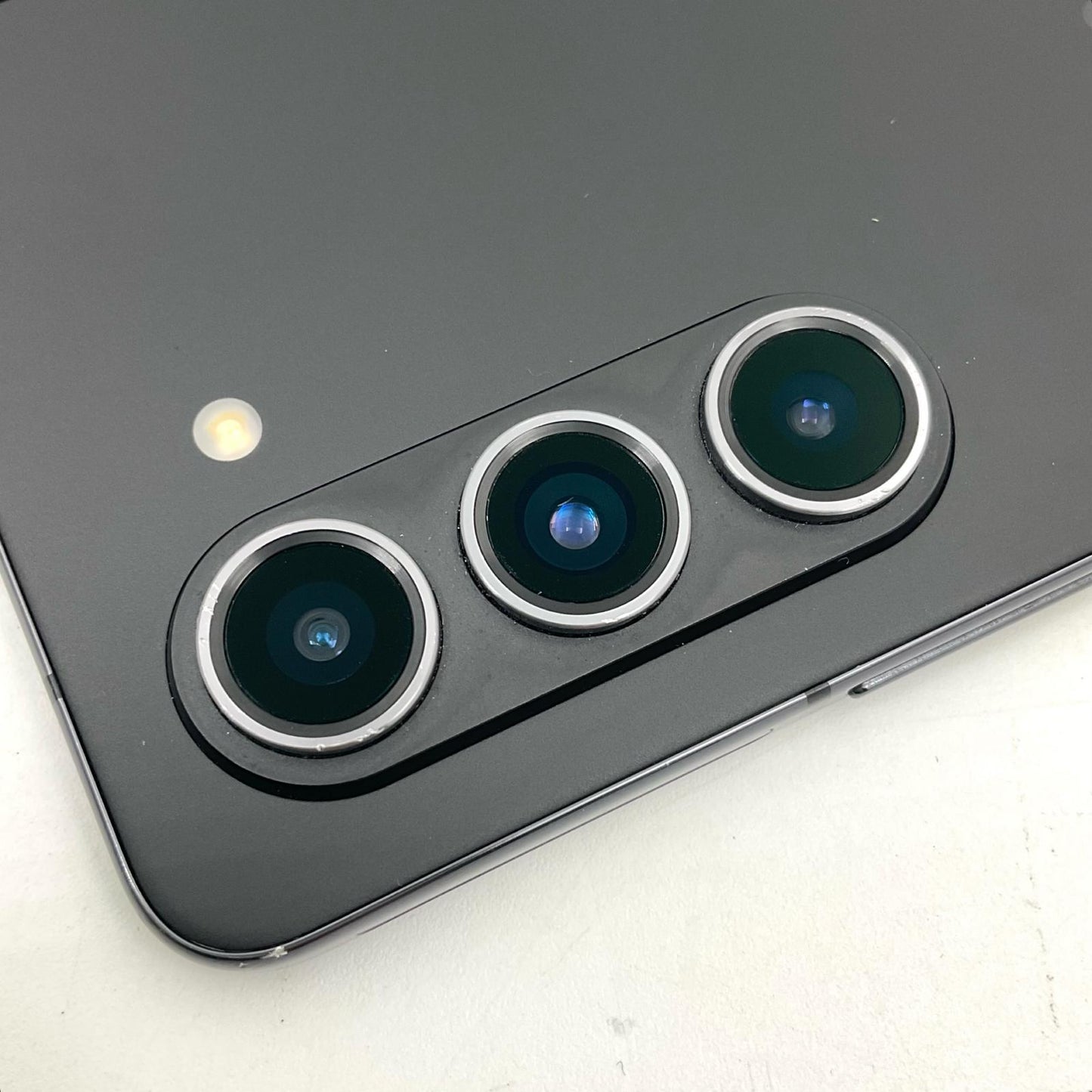 【全額返金保証】【最速発送】SAMSUNG Galaxy Galaxy Z Fold5 SC docomo版 256GB ファントムブラック docomo SIMフリー SC-55Ｄ 動作確認済