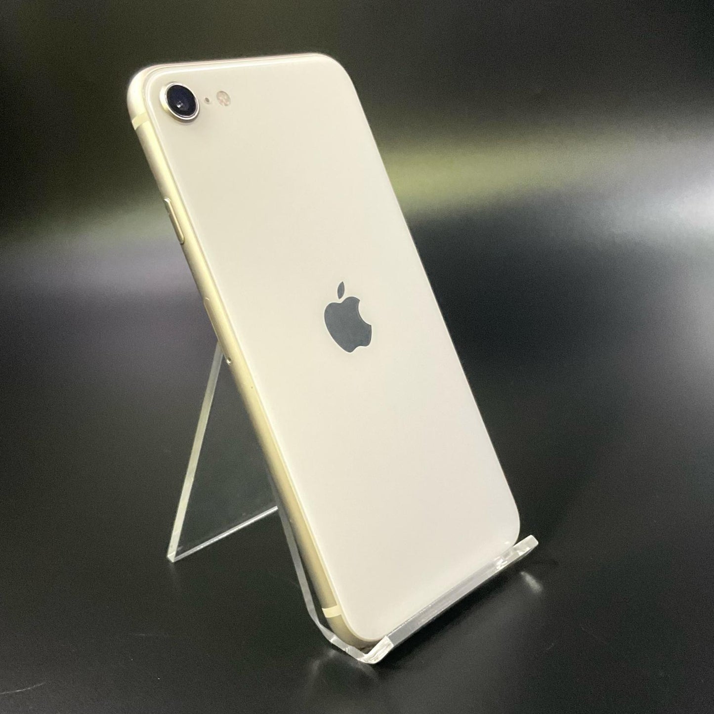 【全額返金保証】【最速発送】Apple iPhone iPhone SE（第3世代） 128GB スターライト SIMフリー 白ロム 動作確認済 82%