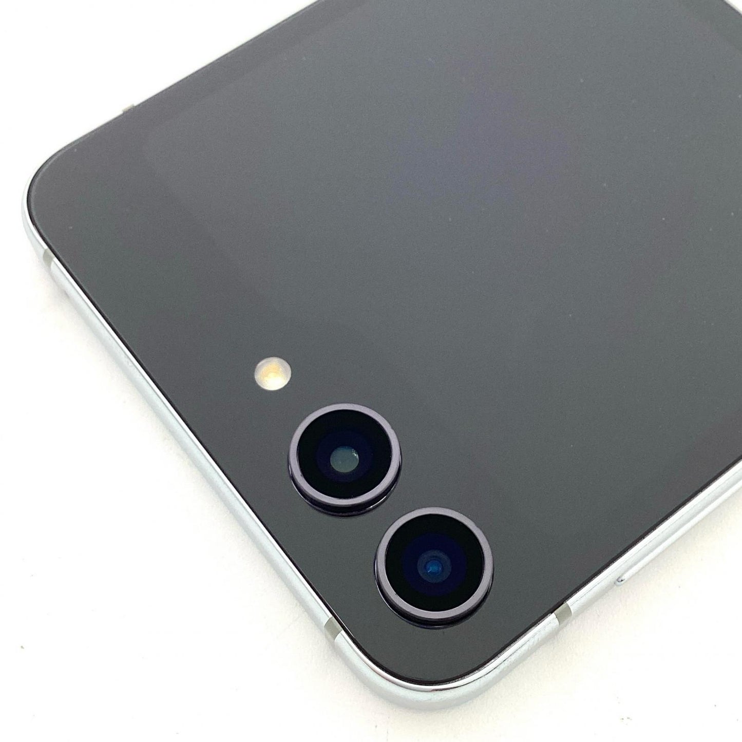 【最速発送】SAMSUNG Galaxy Z Flip5 256GB ミント au SIMフリー SCG23 白ロム【難有】