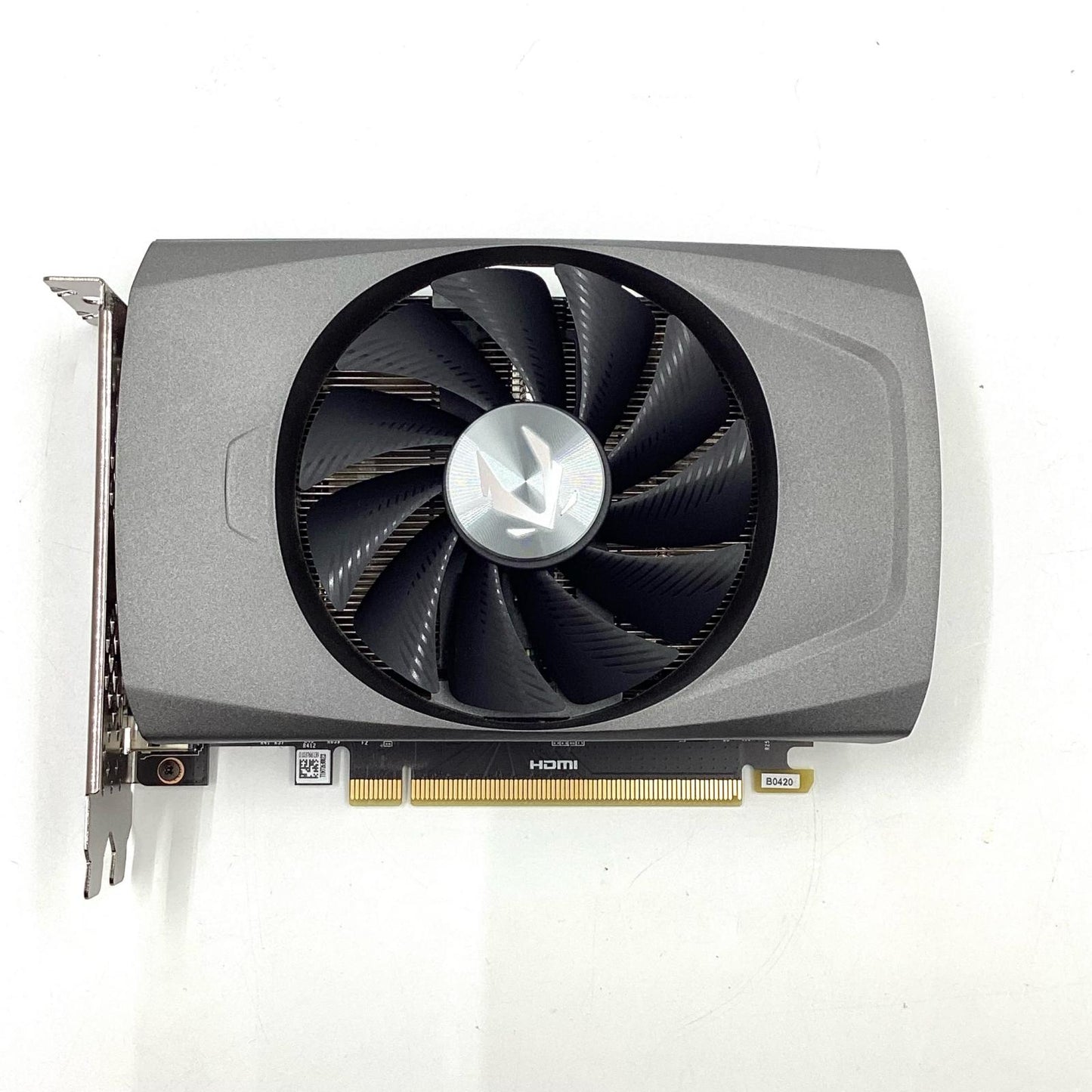 【全額返金保証】【最速発送】ZOTAC RTX 4060 8GB GDDR6 HDMI/DP*3 ZT-D40600G-10B 美品 動作確認済