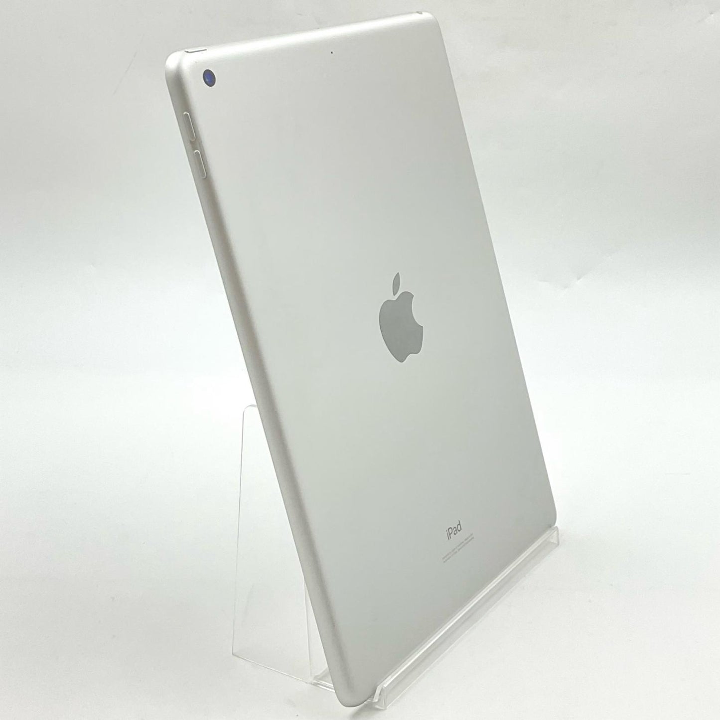 【全額返金保証】【最速発送】Apple iPad iPad 10.2インチ 第7世代 128GB シルバー Wi-Fi 美品 動作確認済