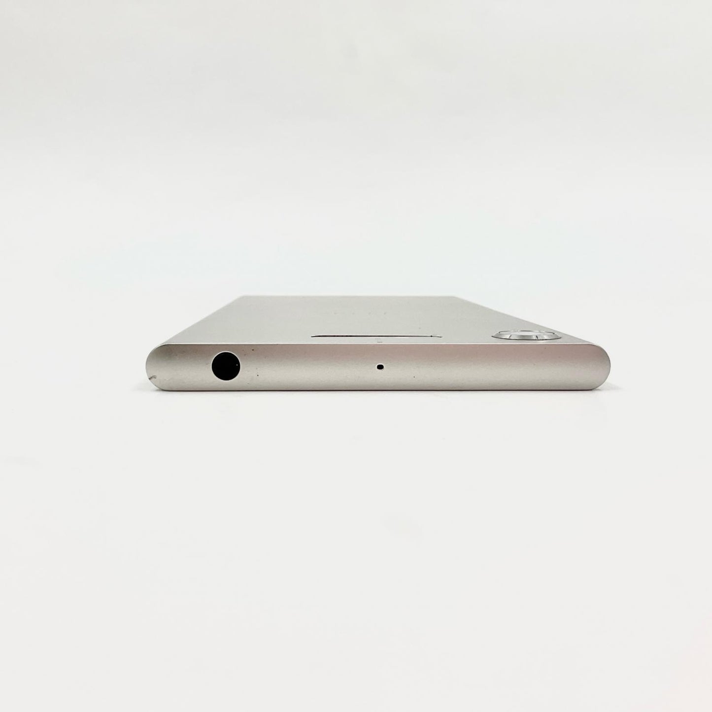 【全額返金保証】【最速発送】Sony Xperia XZ1 64GB ウォームシルバー au SOV36 白ロム 動作確認済