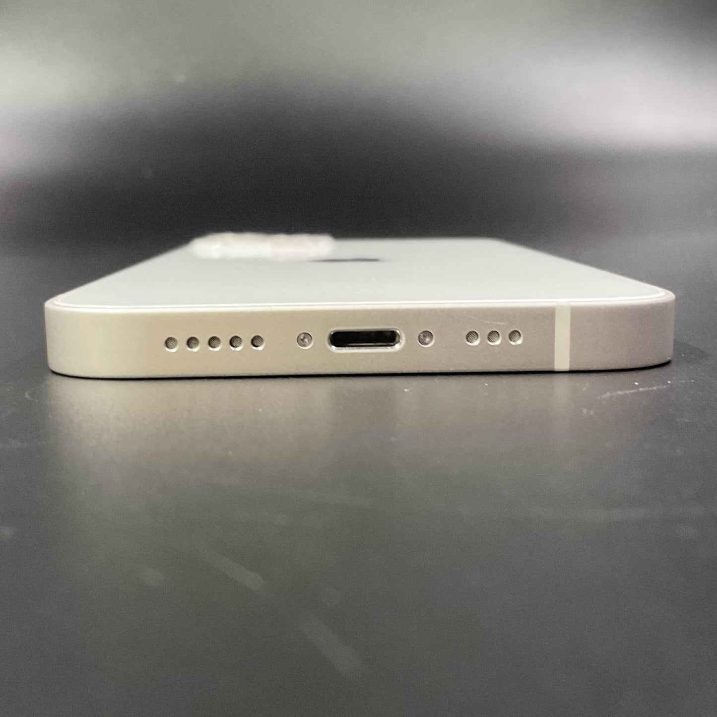 【全額返金保証】【最速発送】Apple iPhone iPhone 13 128GB スターライト Softbank SIMフリー 白ロム 動作確認済 86%