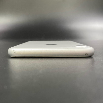 【全額返金保証】【最速発送】Apple iPhone iPhone 8 64GB シルバー Softbank SIMフリー 白ロム 動作確認済 100%