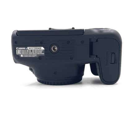 【全額返金保証】【最速発送】Canon デジタル一眼 EOS 9000D ボディ ブラック 美品 動作確認済