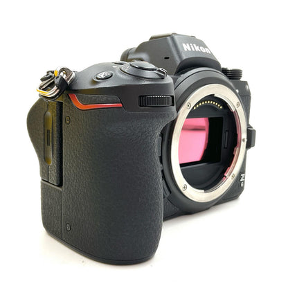 【全額返金保証】【最速発送】Nikon デジタル一眼 Z 6 ボディ ブラック 動作確認済