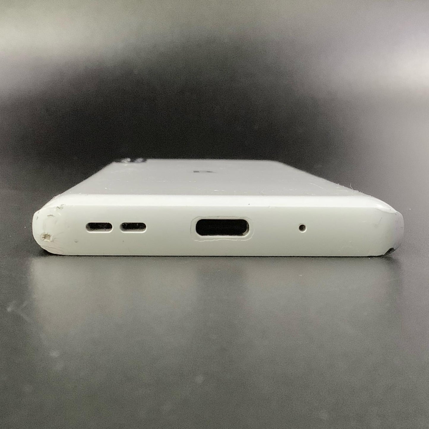 【全額返金保証】【最速発送】楽天モバイル Rakuten Hand 5G 128GB ホワイト 楽天モバイル SIMフリー P780 白ロム 動作確認済