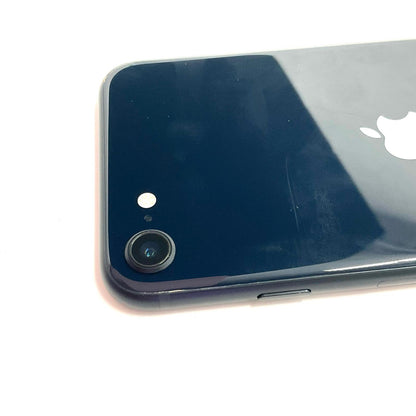 【全額返金保証】【最速発送】Apple iPhone iPhone SE（第3世代） 64GB ミッドナイト docomo 美品 動作確認済 97%