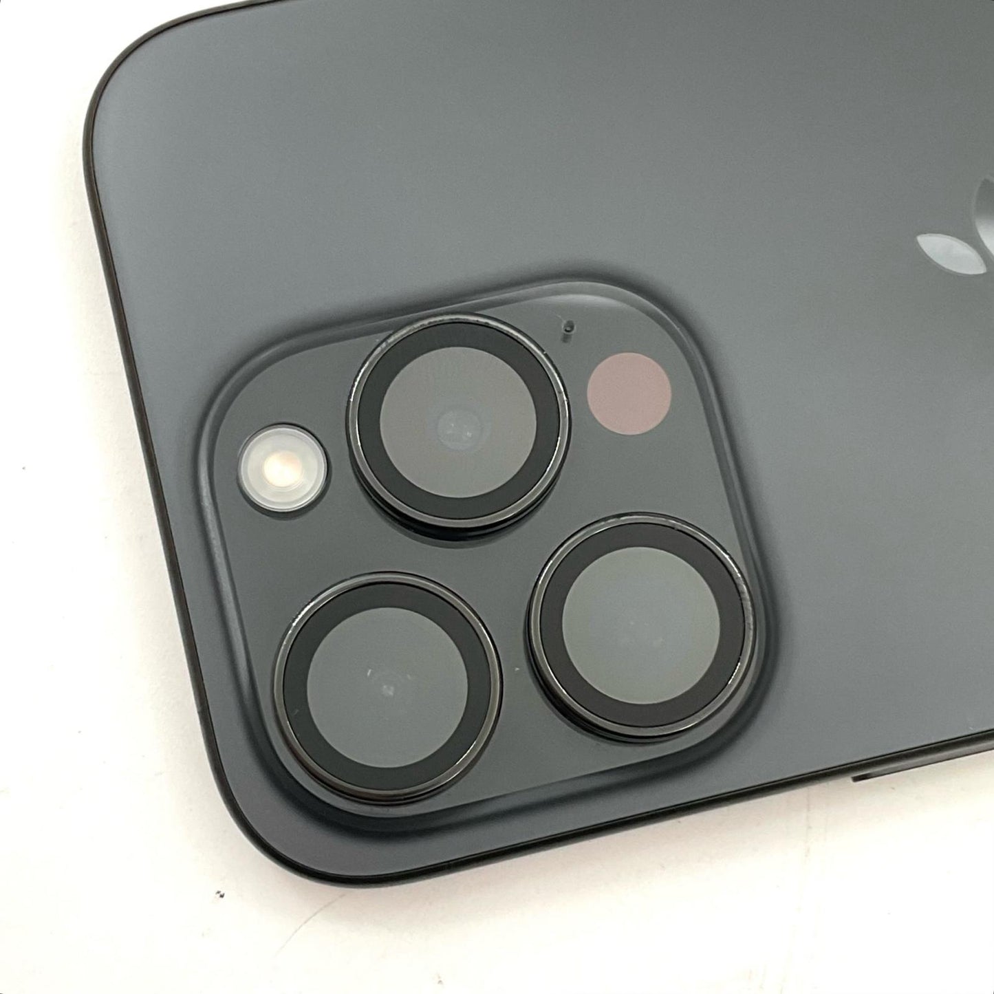【全額返金保証】【最速発送】Apple iPhone iPhone 15 Pro 256GB ブラックチタニウム 楽天モバイル SIMフリー 白ロム 美品 動作確認済 87%