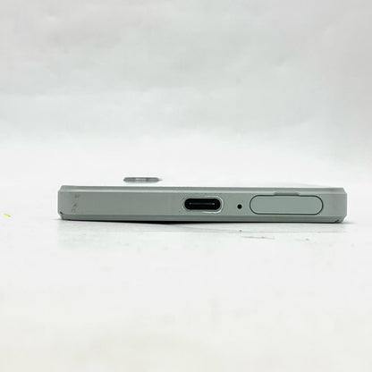 【全額返金保証】【最速発送】Sony Xperia 1 IV 256GB docomo SO-51C 白ロム 動作確認済
