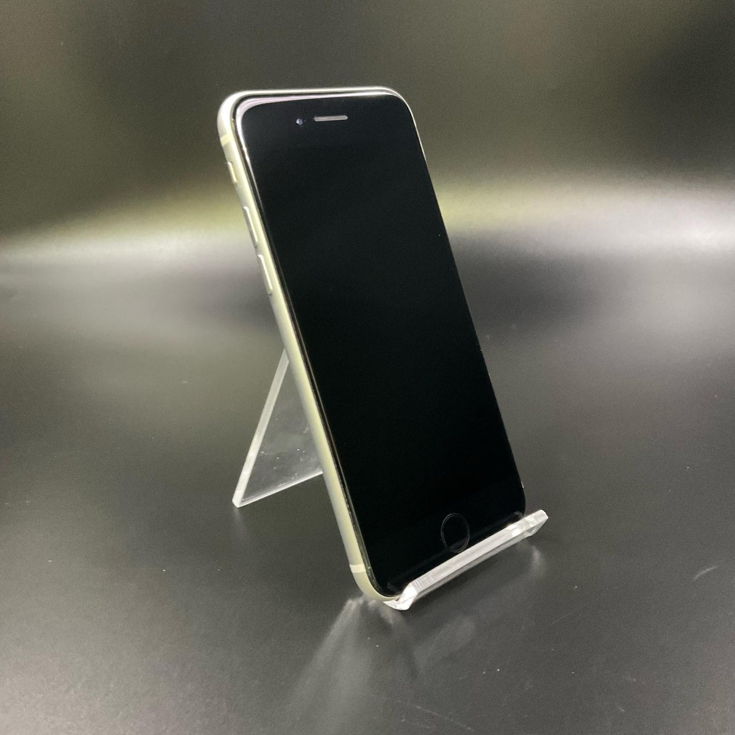 【全額返金保証】【最速発送】Apple iPhone iPhone SE（第2世代） 64GB ホワイト Softbank 白ロム 動作確認済 74%