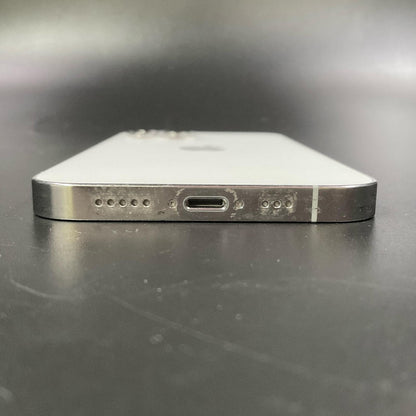 【全額返金保証】【最速発送】Apple iPhone iPhone 12 Pro 128GB シルバー Softbank 白ロム 動作確認済 84%