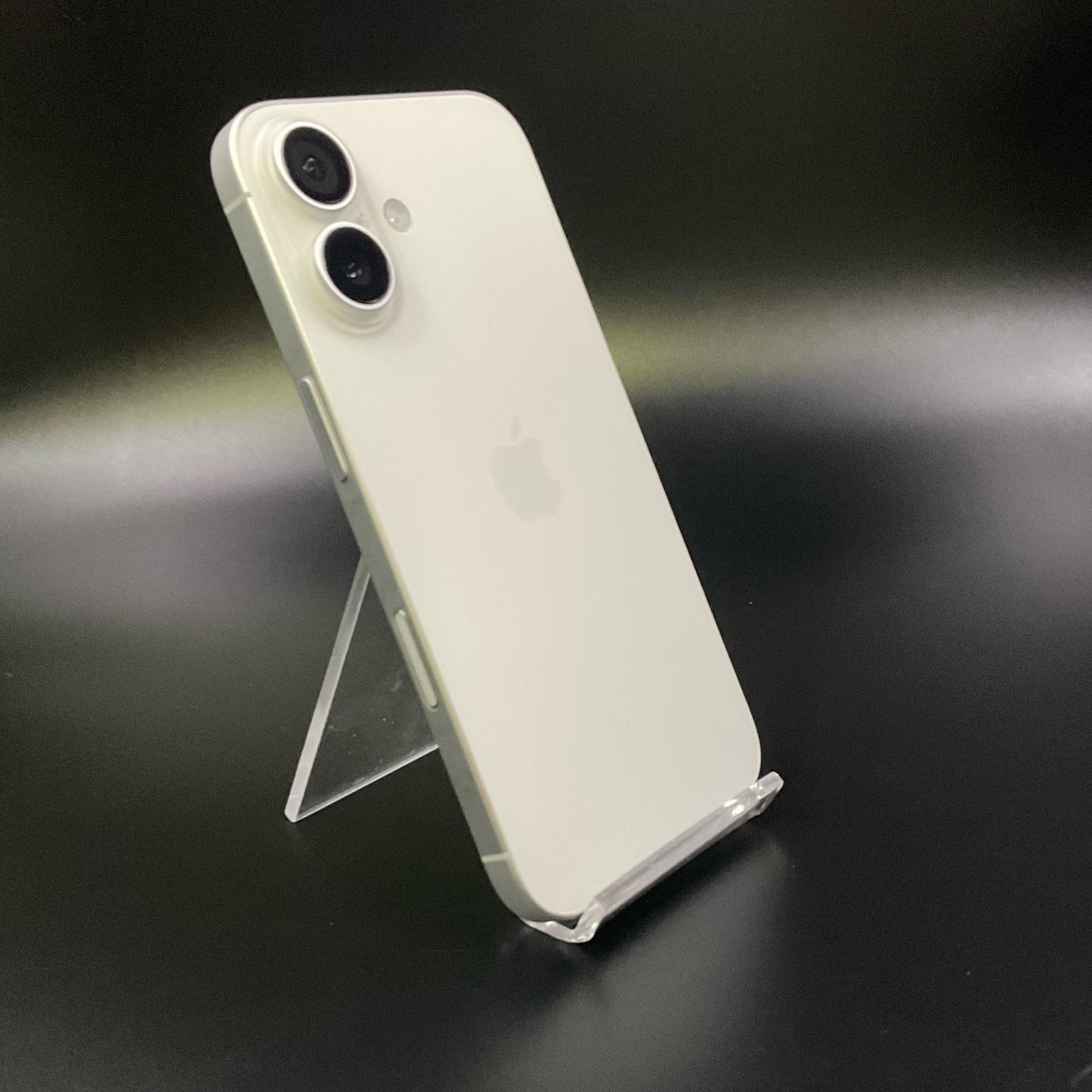 【全額返金保証】【最速発送】Apple iPhone iPhone 16 256GB ホワイト SIMフリー 白ロム 超美品 動作確認済 96%