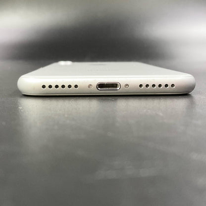 【最速発送】Apple iPhone iPhone 8 64GB シルバー Softbank SIMフリー 白ロム【難有】 80%