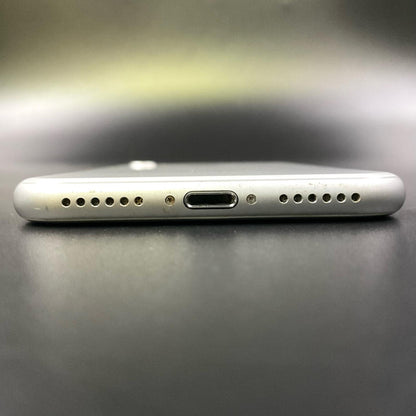 【最速発送】Apple iPhone iPhone 8 64GB シルバー Softbank SIMフリー 白ロム【難有】 77%