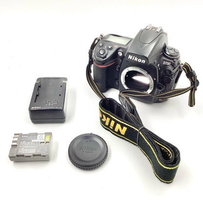 【全額返金保証】【最速発送】Nikon デジタル一眼 D700 ボディ ブラック 動作確認済