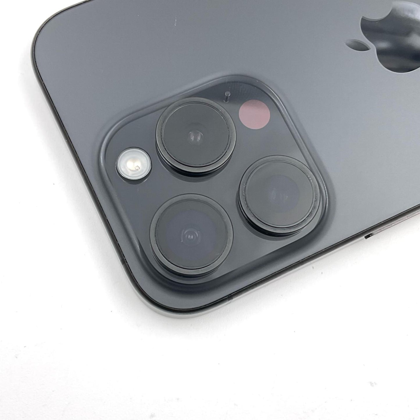 【全額返金保証】【最速発送】Apple iPhone iPhone 15 Pro 128GB ブラックチタニウム SIMフリー 白ロム 動作確認済 87%