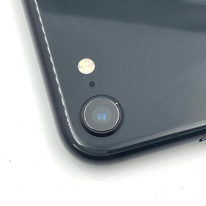 【全額返金保証】【最速発送】Apple iPhone iPhone SE（第2世代） 128GB ブラック docomo 白ロム 動作確認済 75%