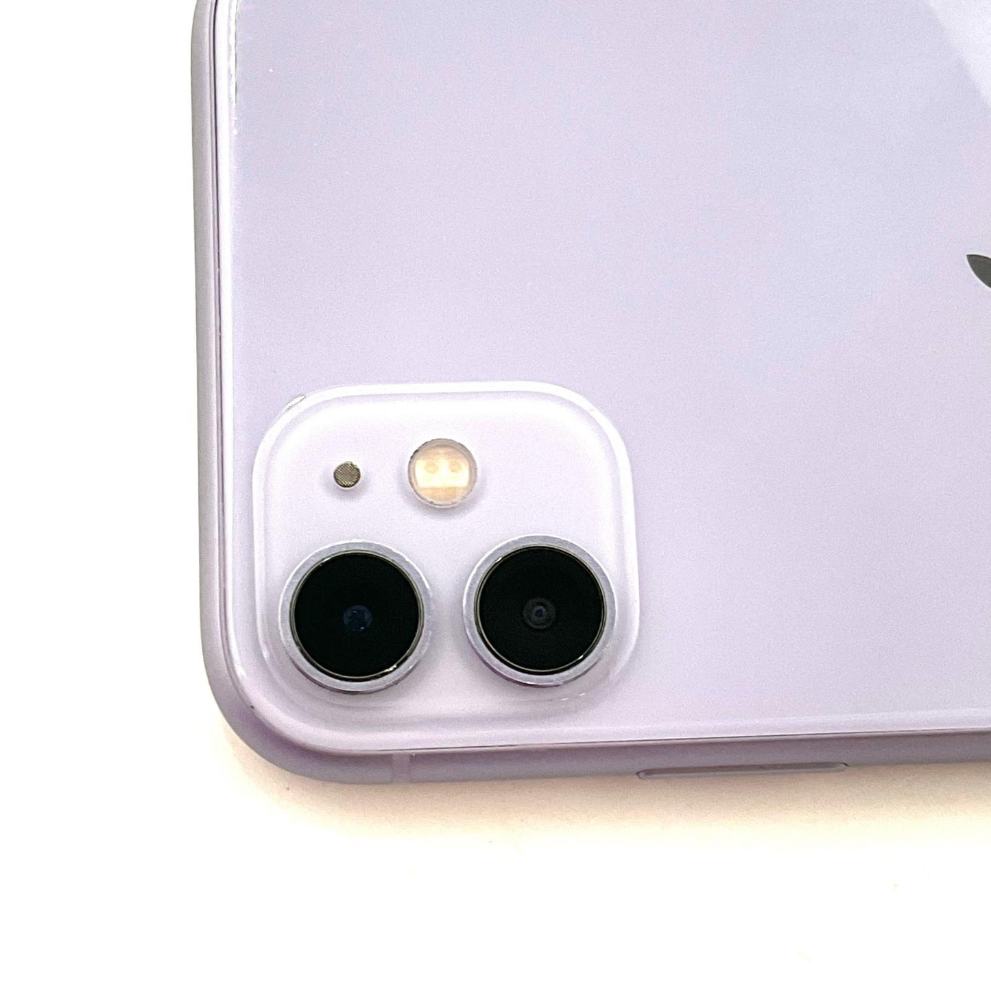 【全額返金保証】【最速発送】Apple iPhone iPhone 11 64GB パープル Softbank 白ロム 動作確認済 75%