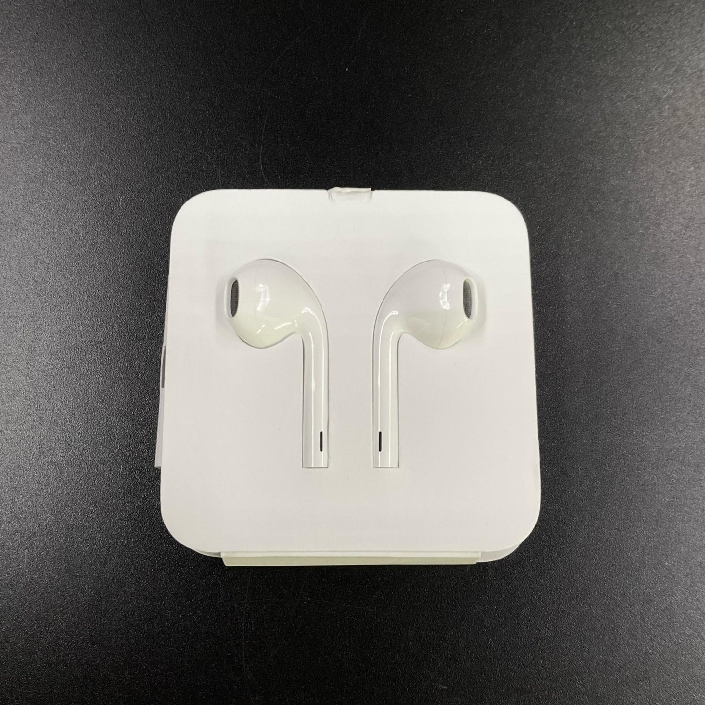 【全額返金保証】【最速発送】Apple iPhone iPhone 11 64GB ホワイト au 白ロム 動作確認済 100%