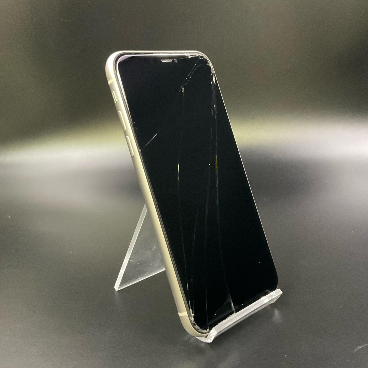 【最速発送】Apple iPhone iPhone 11 128GB ホワイト SIMフリー 白ロム【難有】 83%