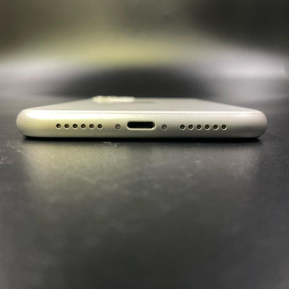 【全額返金保証】【最速発送】Apple iPhone iPhone 11 64GB ホワイト SIMフリー 白ロム 動作確認済 71%