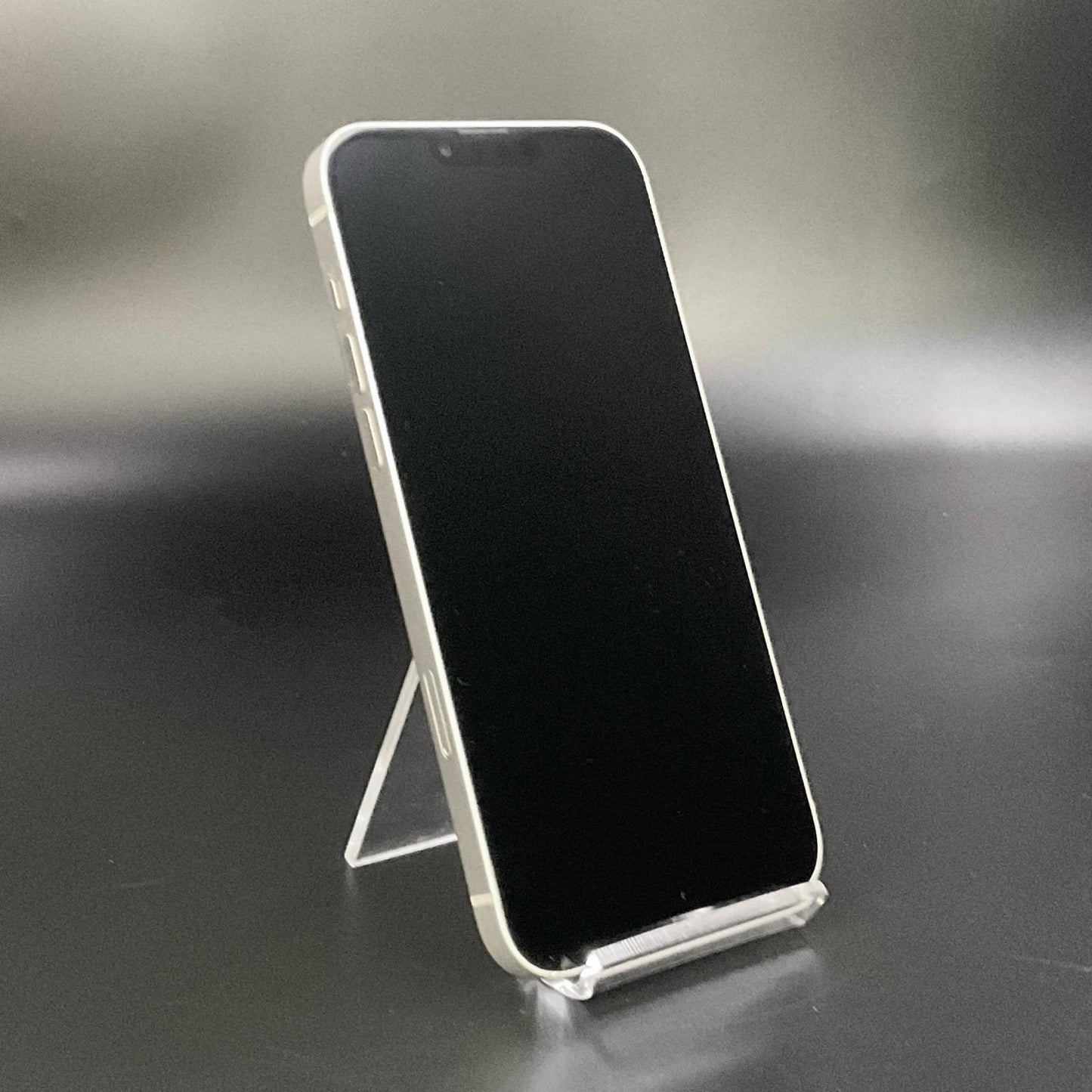 【全額返金保証】【最速発送】Apple iPhone iPhone 14 Plus 128GB スターライト docomo 動作確認済 77%