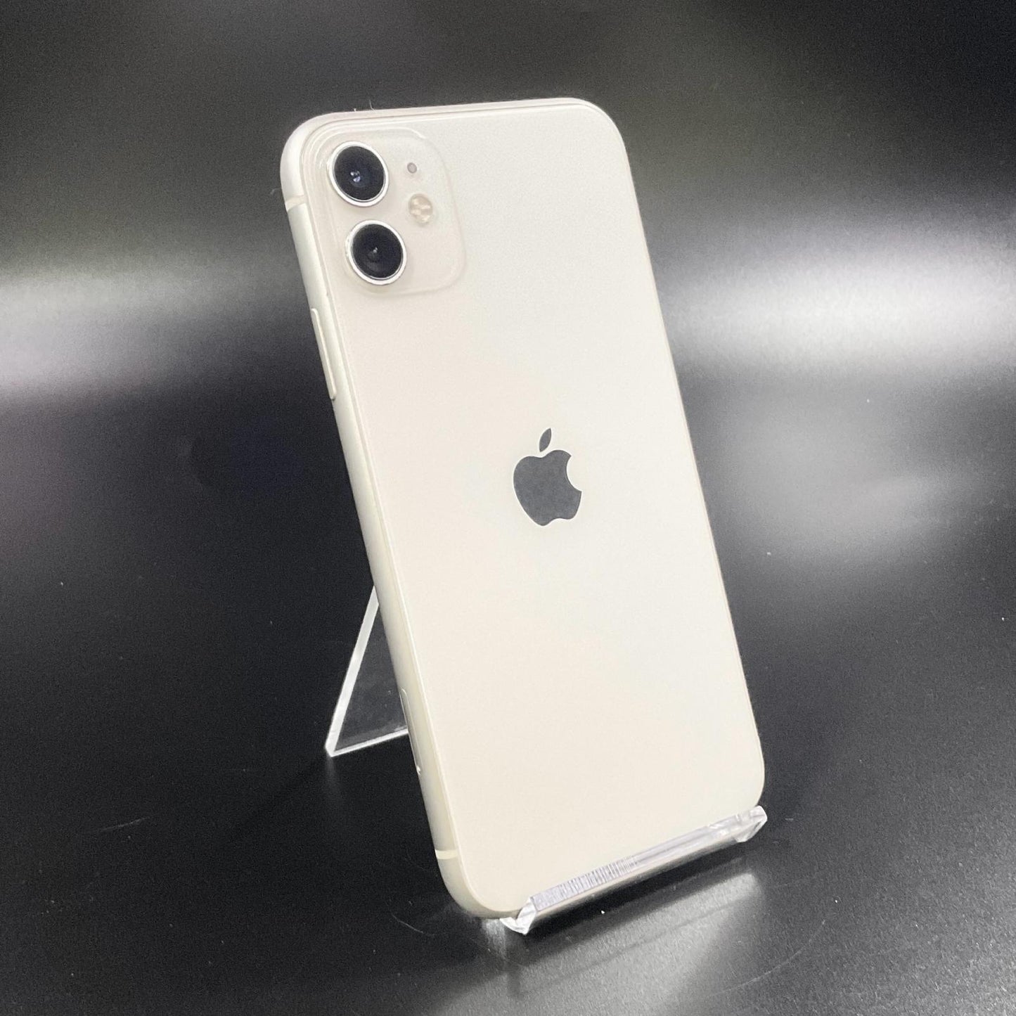 【最速発送】Apple iPhone iPhone 11 128GB ホワイト docomo 白ロム【難有】 100%