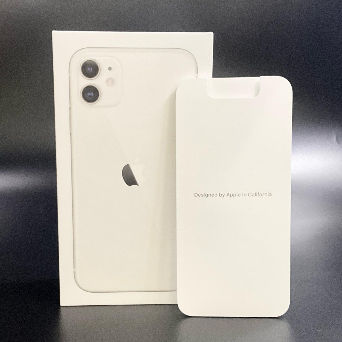 【最速発送】Apple iPhone iPhone 11 128GB ホワイト docomo 白ロム【難有】 100%