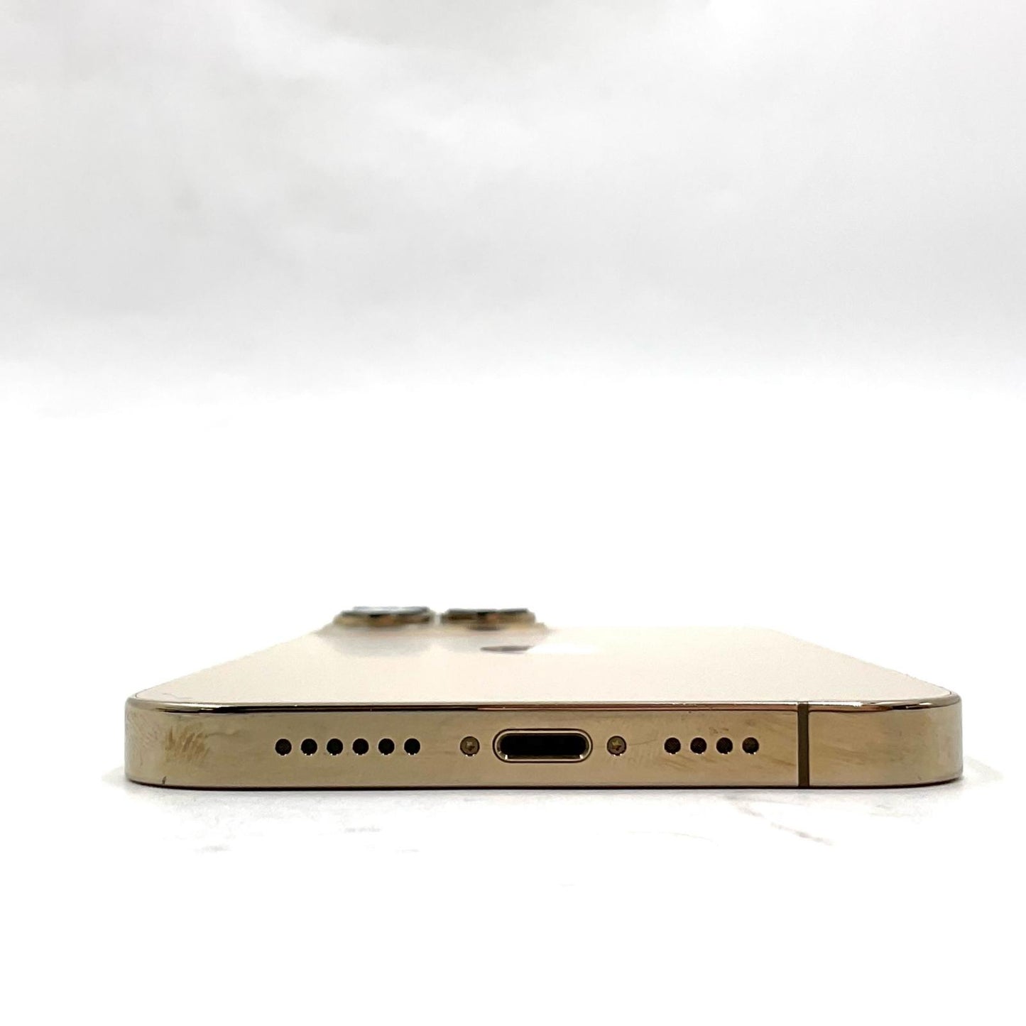 【全額返金保証】【最速発送】Apple iPhone iPhone 13 Pro Max 256GB ゴールド SIMフリー 白ロム 動作確認済 76%