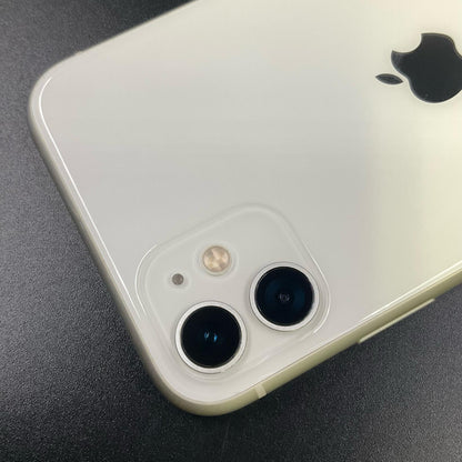 【全額返金保証】【最速発送】Apple iPhone iPhone 11 128GB ホワイト docomo 白ロム 動作確認済 75%