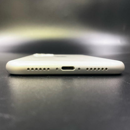 【全額返金保証】【最速発送】Apple iPhone iPhone 11 128GB ホワイト docomo 白ロム 動作確認済 75%