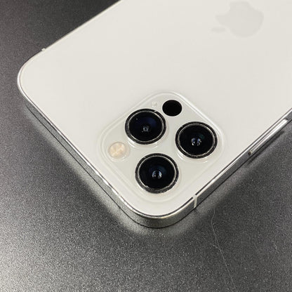 【全額返金保証】【最速発送】Apple iPhone iPhone 12 Pro 256GB シルバー docomo SIMフリー 白ロム 動作確認済 73%