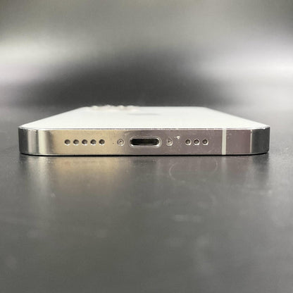 【全額返金保証】【最速発送】Apple iPhone iPhone 12 Pro 256GB シルバー docomo SIMフリー 白ロム 動作確認済 73%